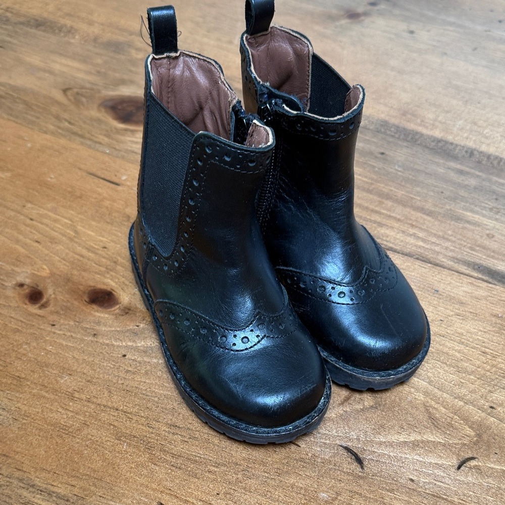 Zara Black Kids Chelsea Brogue Boots